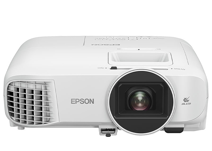 ویدیو پروژکتور مناسب گیم Epson EH-TW5700 از نمای روبرو
