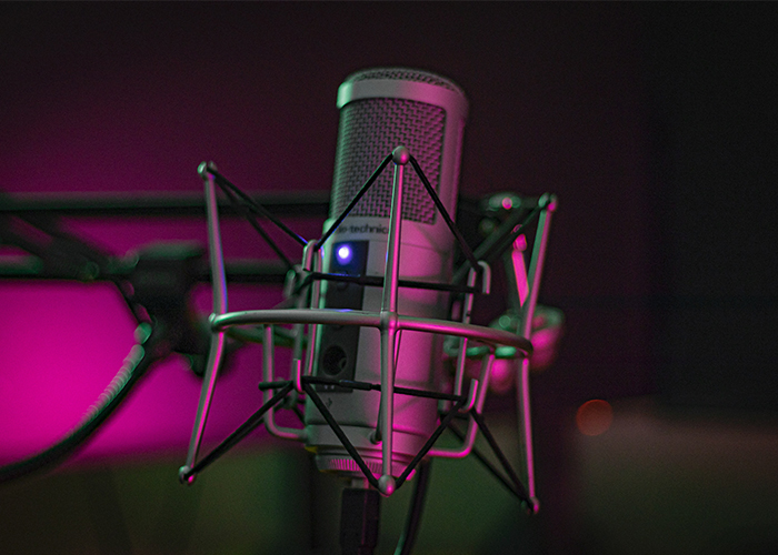 میکروفون Audio- Technica AT-2020، یکی از بهترین میکروفون ها برای تولید محتوا