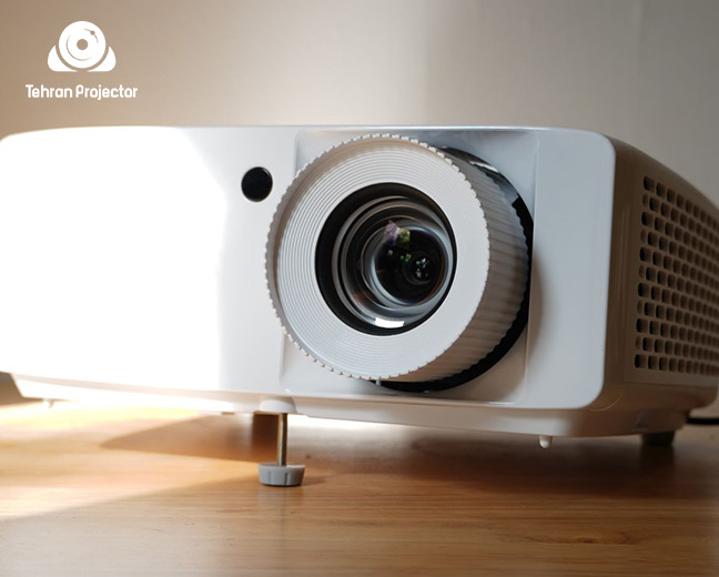  ویدئو پروژکتور Optoma UHZ66 بهترین پروژکتور سال 2025