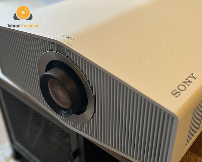 پروژکتور Sony Bravia Projector 8 بهترین پروژکتور 4K خانگی 2025