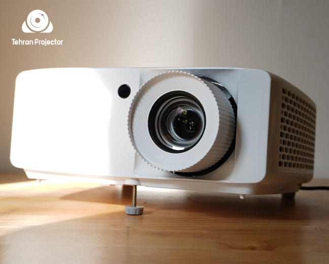 آشنایی با پروژکتور کلاسی Optoma UHZ66