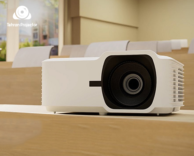 بهترین پروژکتور اتاق کنفزانس ViewSonic LS740HD