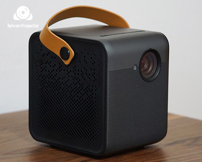 بهترین پروژکتورهای برند شیائومی 2025 حرفه‌ای و قدرتمند: پروژکتور Formovie Dice Mini Projector