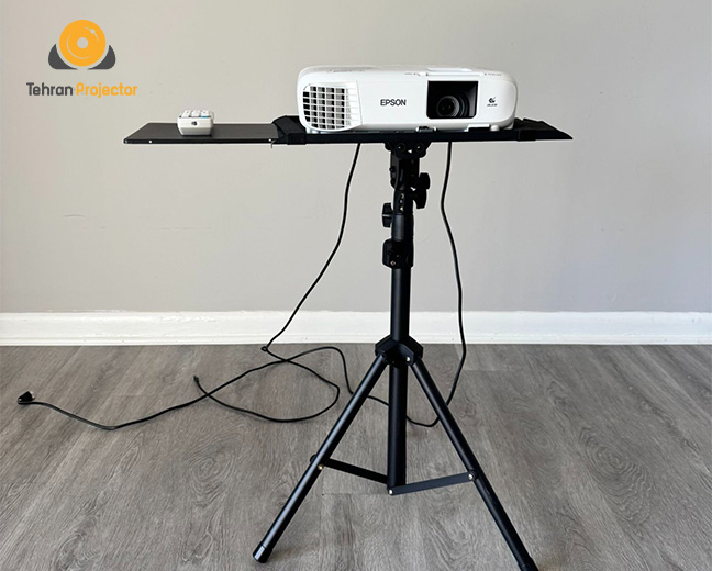 برترین پروژکتورهای اپسون در سال 2025: پروژکتور Epson Cinema 880