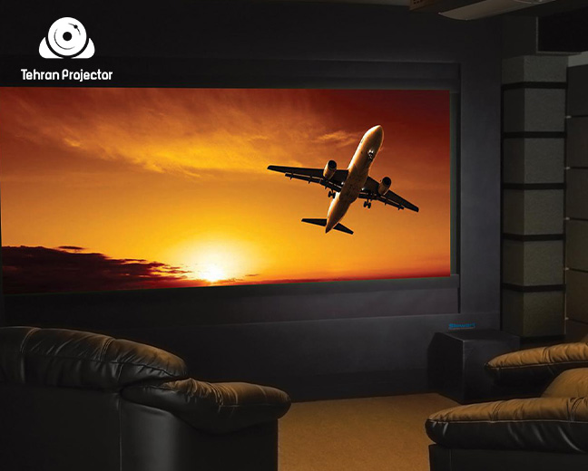 پرده نمایش یا دیوار: کدام بهتر است؟