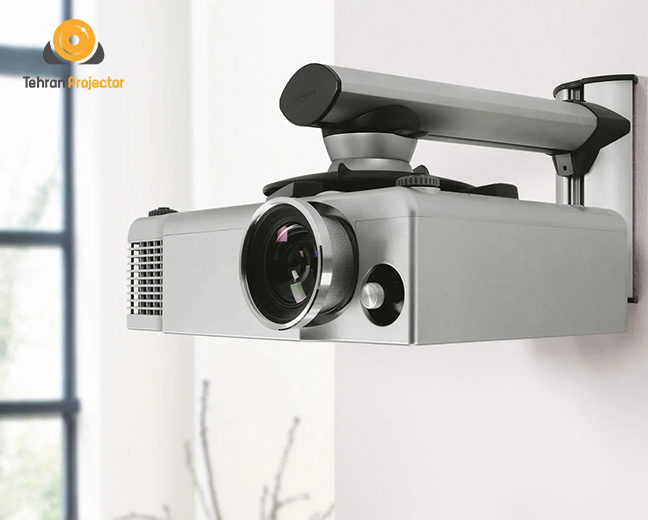 نصب سقفی ویدئو پروژکتور: چرا پروژکتور را روی سقف نصب کنیم؟