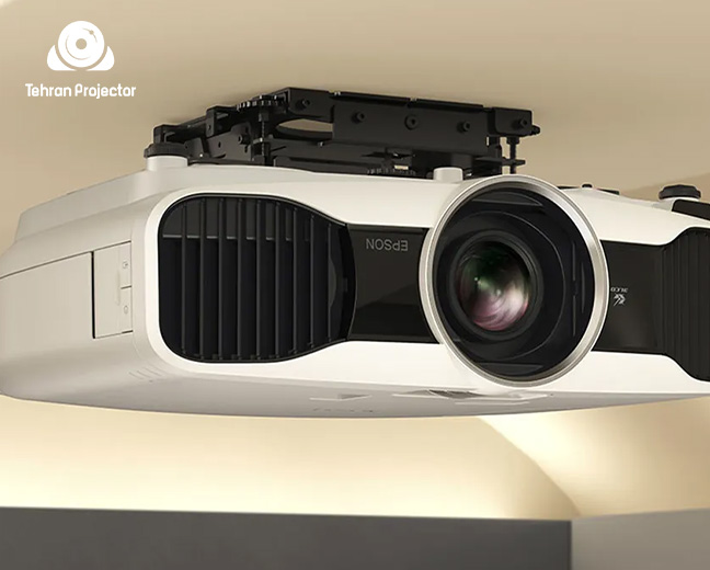 تعیین بهترین فاصله پرتاب برای ویدئو پروژکتور