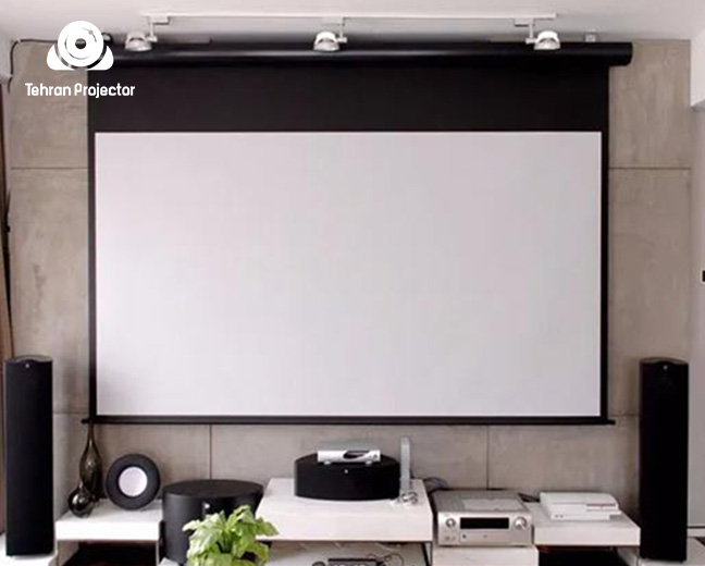 1. پرده نمایش سفید مات (Matte White)