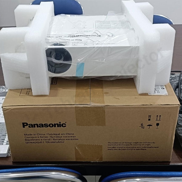 نصب پروژکتور Panasonic PT-LB386