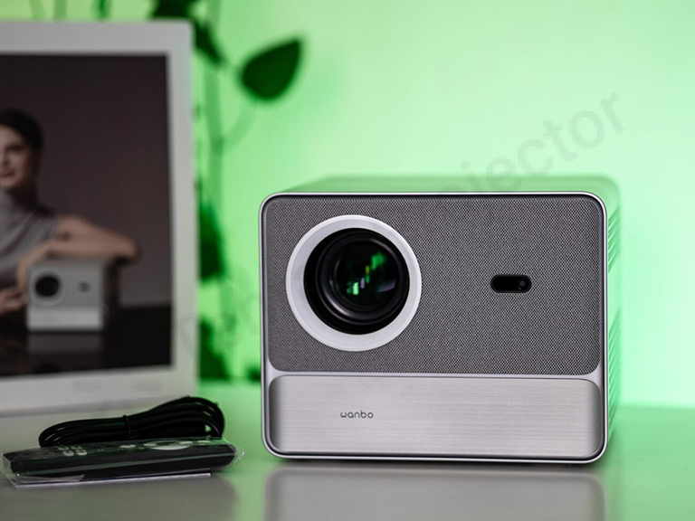 خرید ویدئو پروژکتور شیائومی Xiaomi Wanbo DaVinci1 با کیفیت برای کاربردهای متنوع!