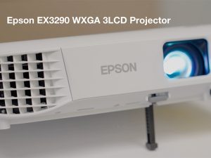 تهیه ویدئو پروژکتور Epson EX3290؛ یک پروژکتور چندرسانه‌ای با کاربری انعطاف‌پذیر